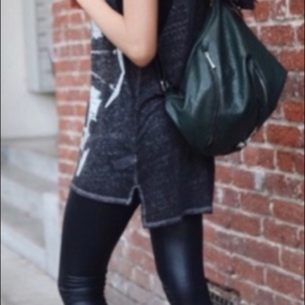 Matte faux leather leggings - Picture 4 of 5